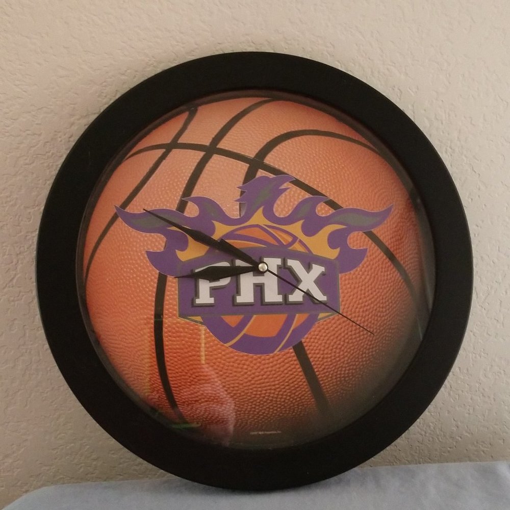 2007 Phoenix Suns NBA Basketball Wall Clock